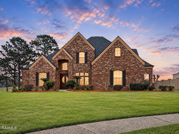 106 Augusta Dr, Broussard, LA 70518