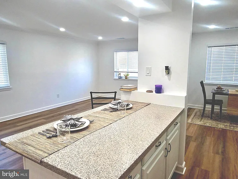 3815 Monte Vista Pl #98E — Photo 9
