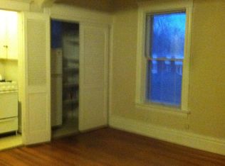 4904 Davenport St APT 5, Omaha, NE 68132