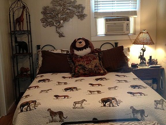 Bedroom 2 - bath attached