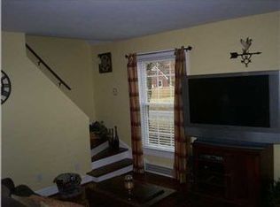 3033 Beaumont Rd, Louisville, KY 40205