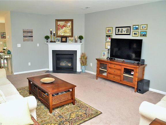 5th image of 6611 Glenville Dr