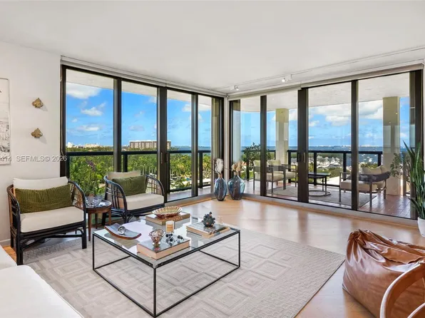 2575 S Bayshore Dr APT 11B, Miami, FL 33133
