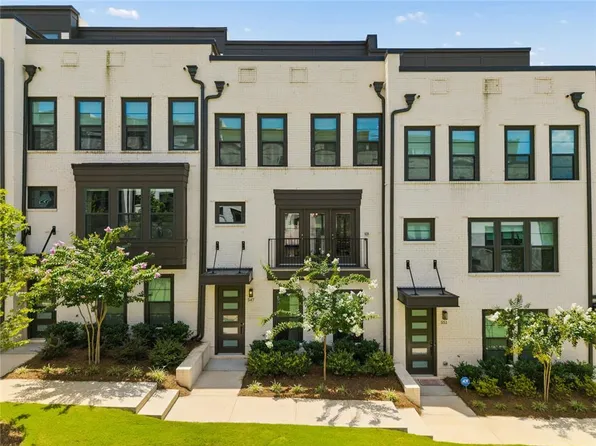 547 Ember Ln NW, Atlanta, GA 30318