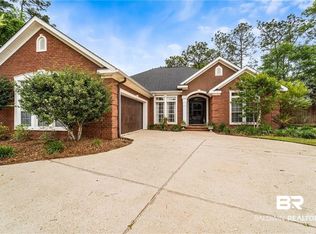 8425 Chapel Hill Ct, Mobile, AL 36695