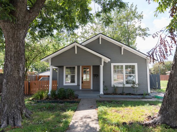 1122 Newport Ave