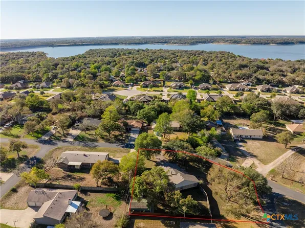 206 Woodland Trl, Belton, TX 76513