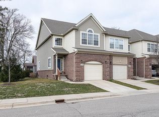 3015 Aspen Ln, Ann Arbor, MI 48108