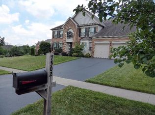 7502 Secret Creek Ct, West Chester, OH 45069