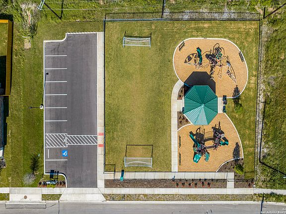 5th image of 6506 Titan Park