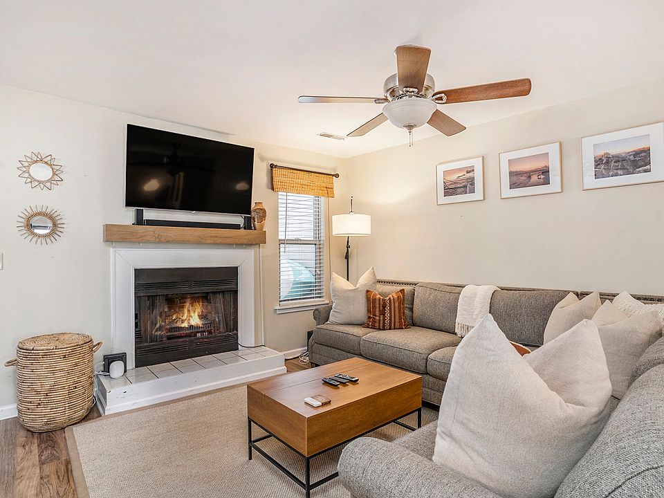 Living room with fireplace