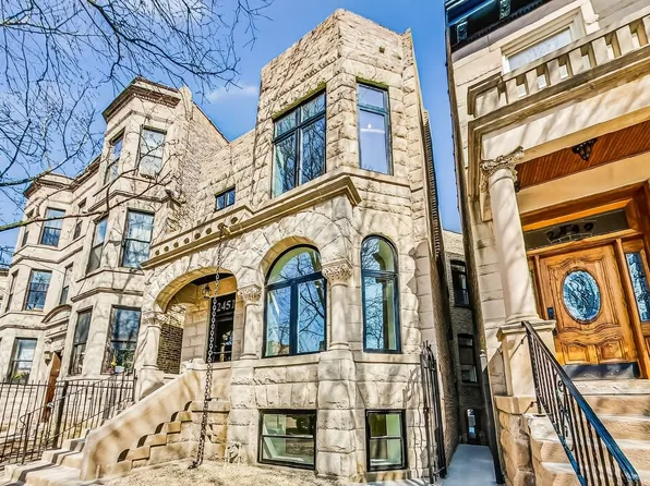 2451 N Albany Ave #2, Chicago, IL 60647