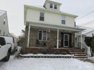 135 Pulaski Ave, Sayreville, NJ 08872