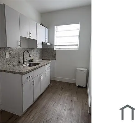 1029 SW 5th St #11 — Photo 16