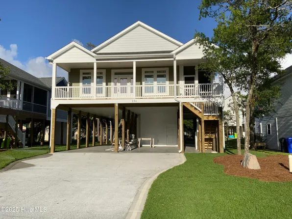 104 NE 52nd Street, Oak Island, NC 28465