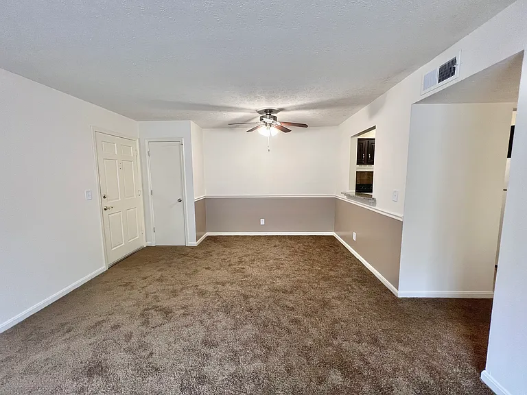 Countrybrook Apartments — Photo 73