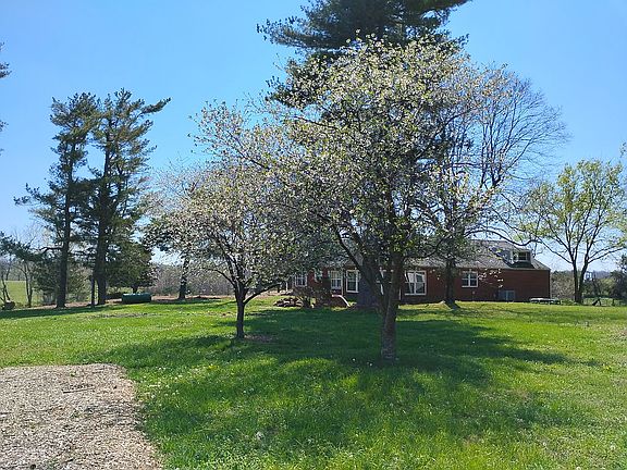 2nd image of 8239 N Farm Rd 181