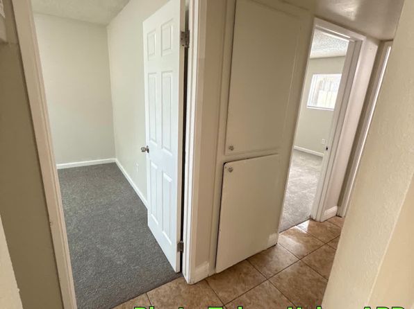 319 Monterey St #3