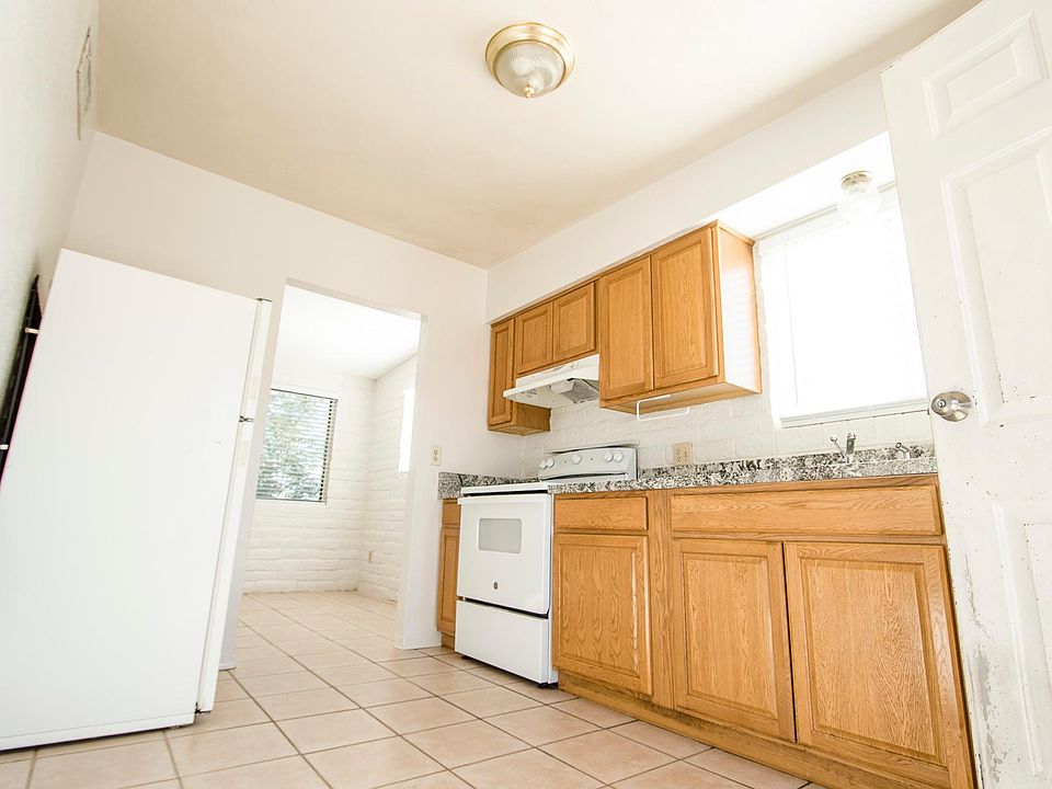 1st image of 6942 S 6th Ave