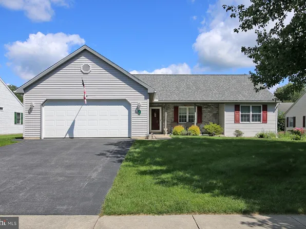 7 Scenic Dr #L-0256, Myerstown, PA 17067