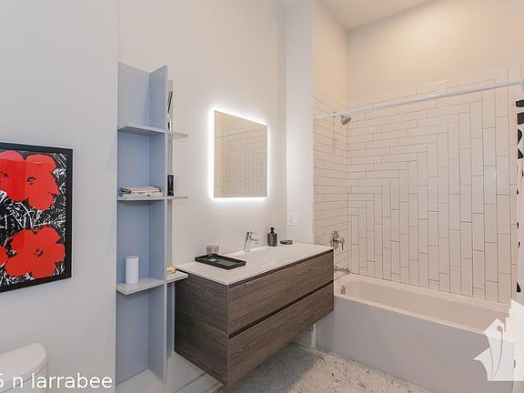 5th image of 855 N Larrabee St #1111