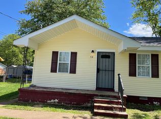 52 Carver Ave, Jackson, TN 38301