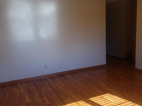 3rd image of 459 E 5th St #1