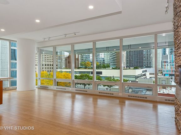 3rd image of 340 E Randolph St Unit 406