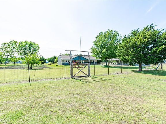 2nd image of 13772 County Road 760
