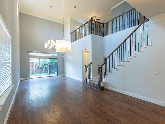 4th image of 4737 Bayview Dr