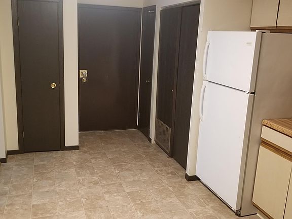 5th image of 1813 Treetop Dr APT 11A