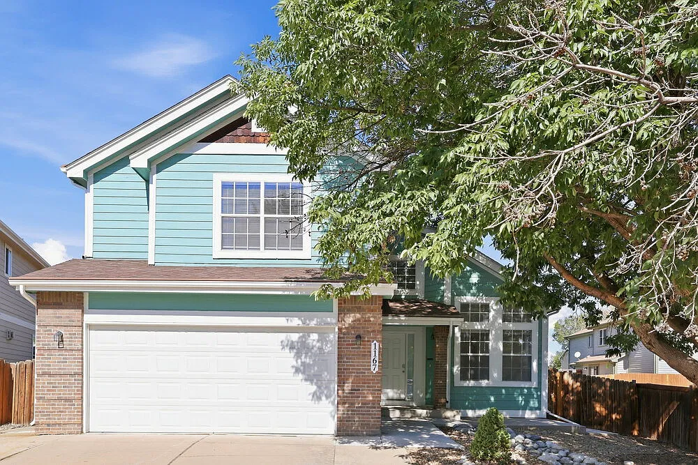 3 bed, 2.5 bath, 1803 sqft, $3,000 — Photo 1