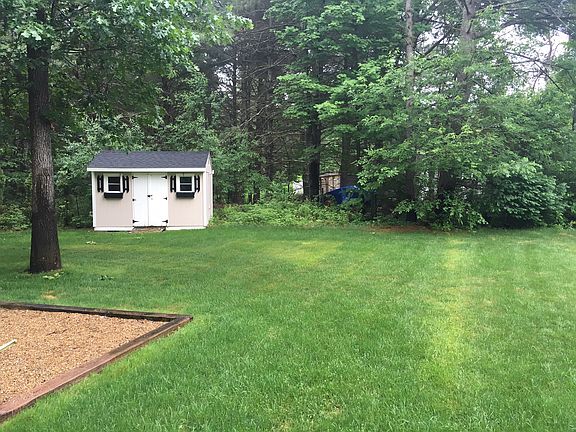 5th image of 29 Crestwood Dr