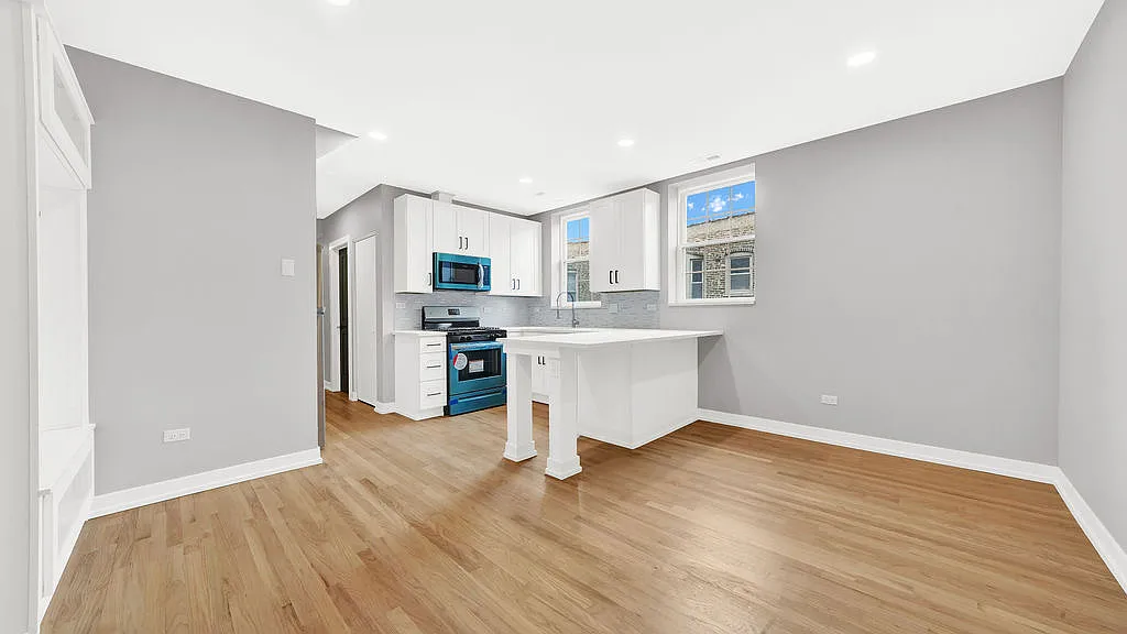 2 bed, $2,150 — Photo 3