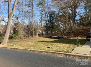 99999 Stoner Rd, Asheville, NC 28803