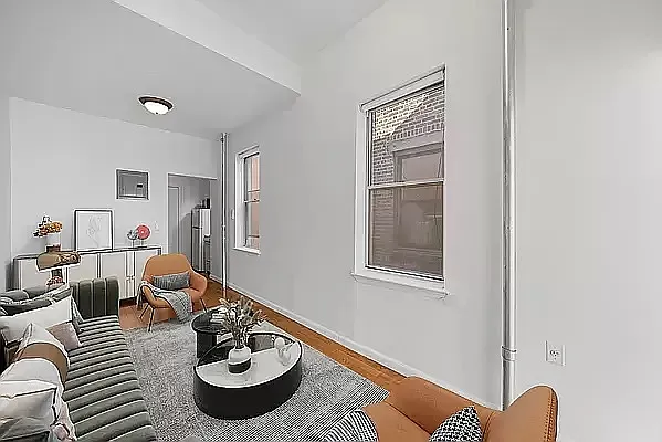 Rented by Vector New York, LLC | media 19