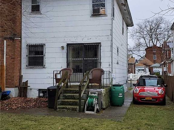 2nd image of 16328 Mathias Ave