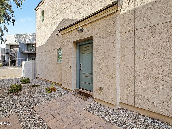 3rd image of 2280 W HARMONT Drive