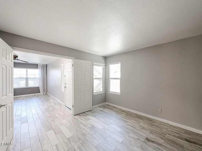 8787 E Mountain View Rd #1101 — Photo 21