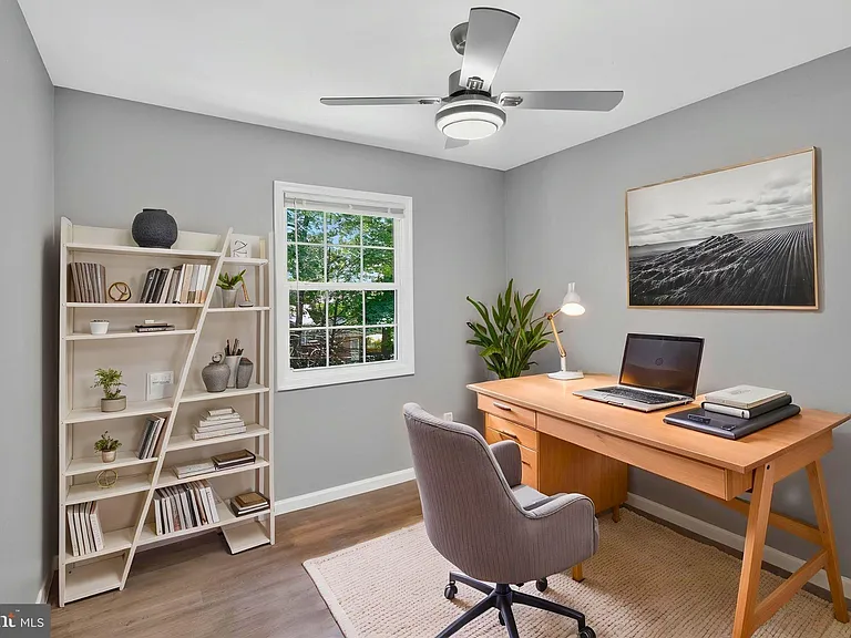 4752 Carterwood Dr — Photo 18