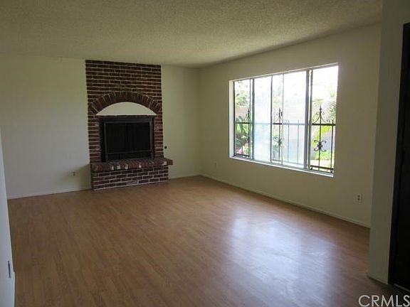 4th image of 1616 S Varna St