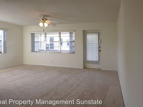 3rd image of 105 Windsor E