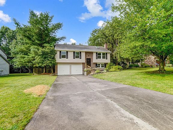 3rd image of 9320 Fields Dr