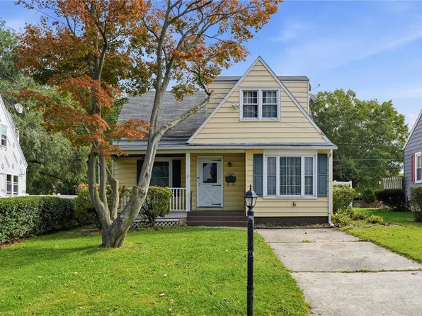 3024 Hillcrest Ave, Allentown, PA 18103