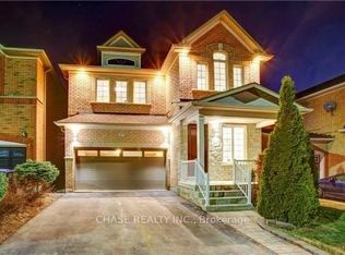 3811 Tacc Dr, Mississauga, ON L5M 6X3