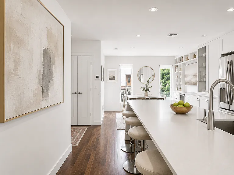 73 Harman St #2 — Photo 4