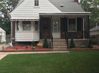 672 Kensington Ave, Ferndale, MI 48220