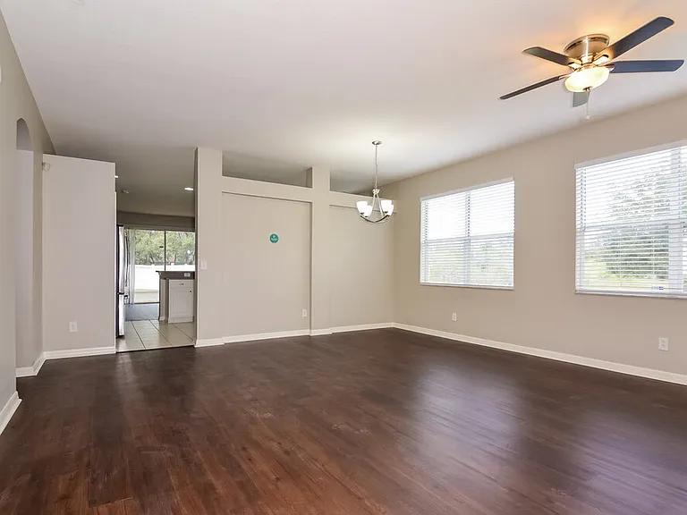7936 Terrace Ridge Dr — Photo 4