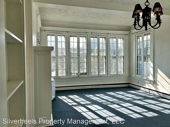 2nd image of 205 Scammel St APT 2