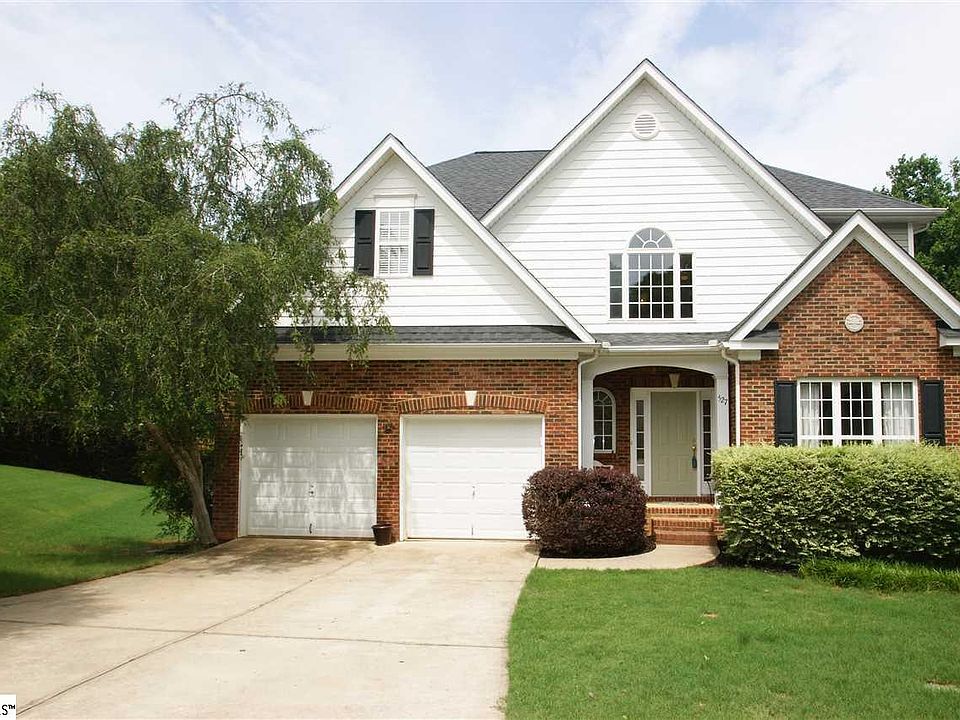 2nd image of 527 Collingsworth Ln